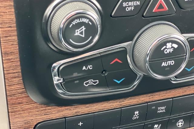 2017 RAM 3500 Laramie