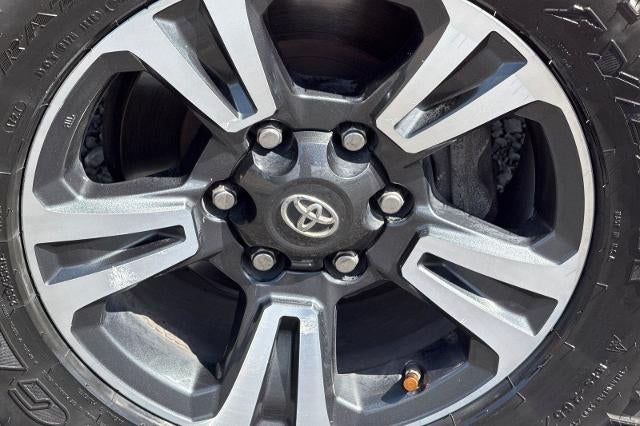 2016 Toyota Tacoma SR5