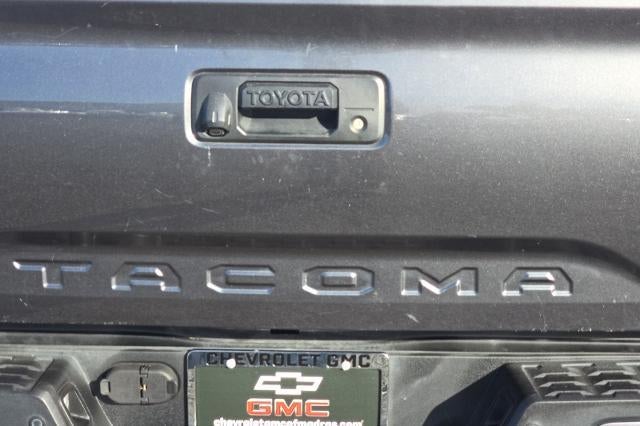 2018 Toyota Tacoma SR