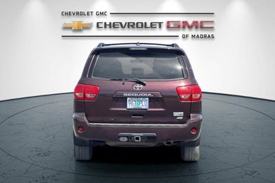 2016 Toyota Sequoia SR5