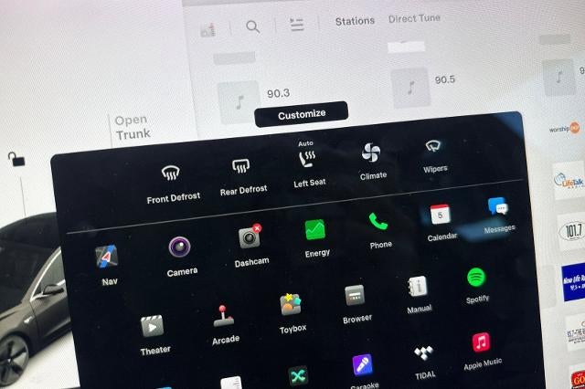 2019 Tesla Model 3 Mid Range