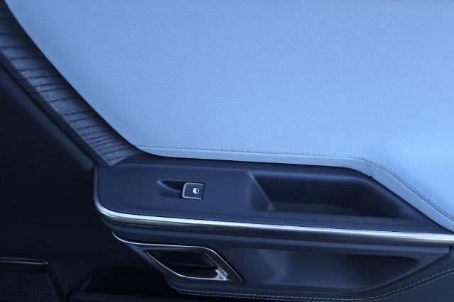 2023 RIVIAN R1S Adventure