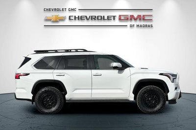 2024 Toyota Sequoia SR5