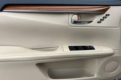 2013 Lexus ES 300h Hybrid