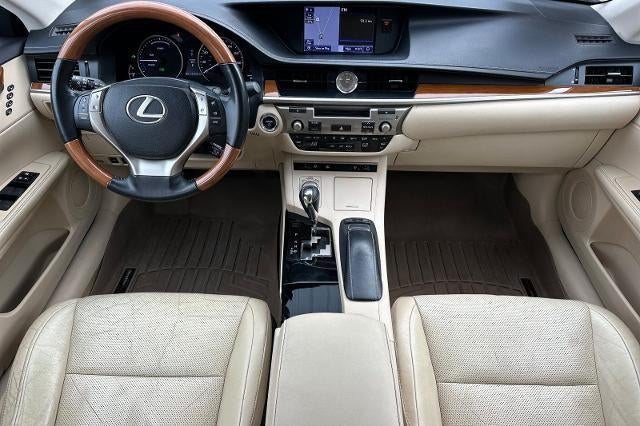 2013 Lexus ES 300h Hybrid