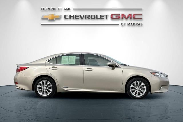 2013 Lexus ES 300h Hybrid