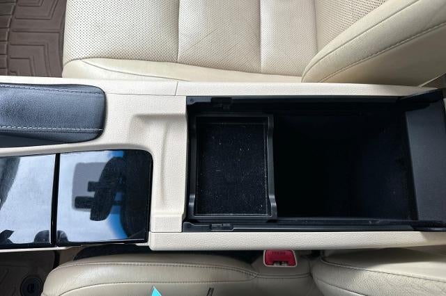 2013 Lexus ES 300h Hybrid