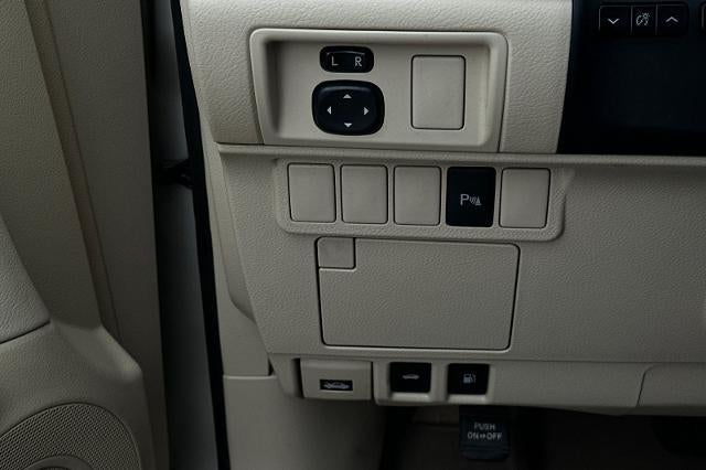 2013 Lexus ES 300h Hybrid