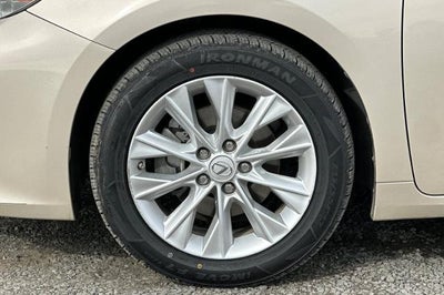 2013 Lexus ES 300h Hybrid