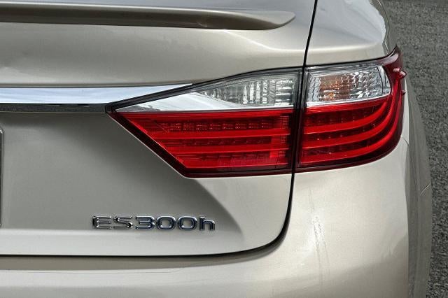 2013 Lexus ES 300h Hybrid