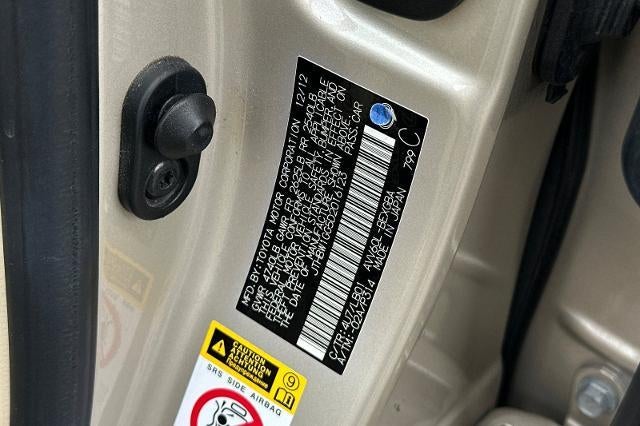 2013 Lexus ES 300h Hybrid