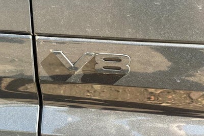 2024 Land Rover Defender V8