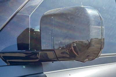 2024 Land Rover Defender V8