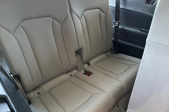 2023 Audi Q7 Premium Plus