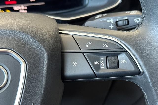 2023 Audi Q7 Premium Plus