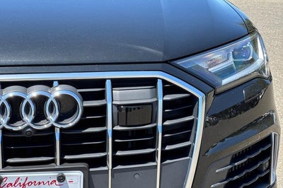 2023 Audi Q7 Premium Plus