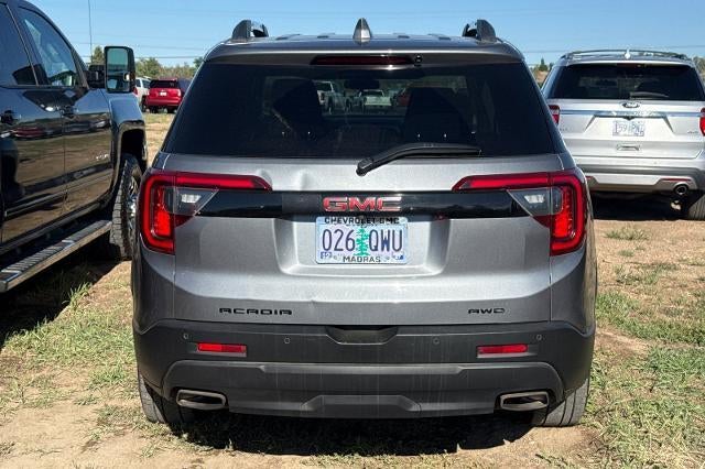 2022 GMC Acadia SLE