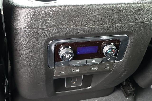 2026 Chevrolet Suburban Premier - Photo 13