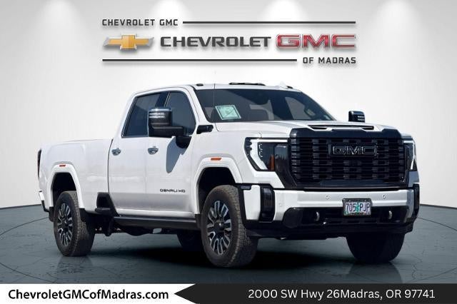 2024 GMC Sierra 4WD Crew Cab Long Box Denali Ultimate's photo
