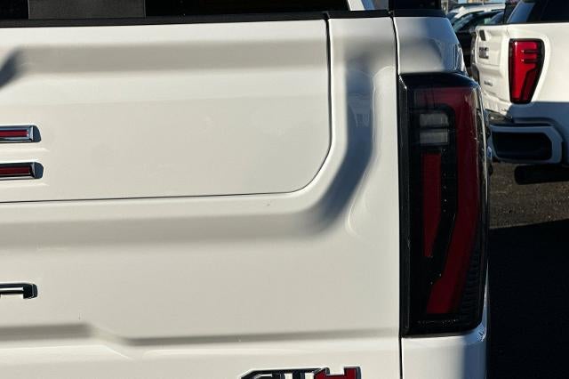 2025 GMC Sierra 2500HD AT4 - Photo 98