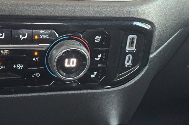 2024 Chevrolet Silverado 3500 HD High Country