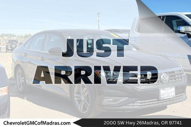 2020 Volkswagen Jetta 1.4T R-Line Auto's photo