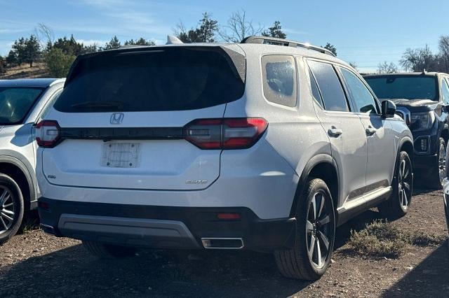 2023 Honda Pilot Elite