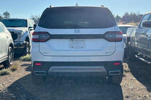 2023 Honda Pilot Elite