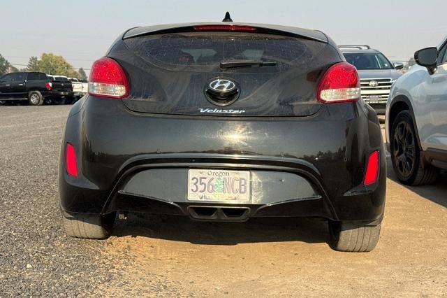 2013 Hyundai Veloster w/Gray Int
