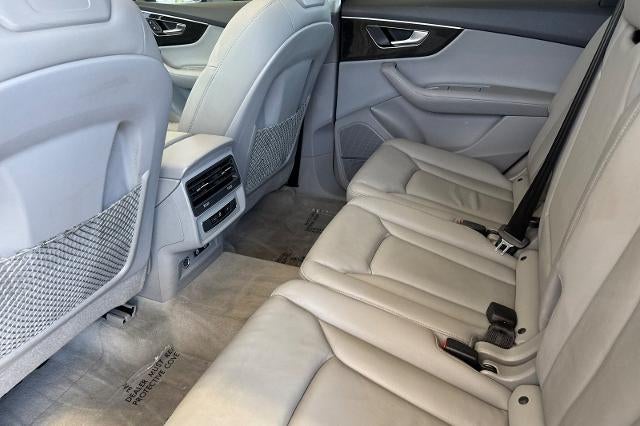 2023 Audi Q7 Premium Plus