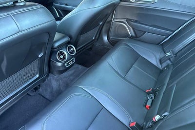 2023 Alfa Romeo Giulia BASE