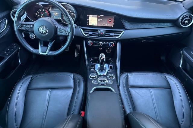 2023 Alfa Romeo Giulia BASE