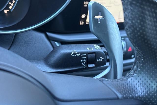 2023 Alfa Romeo Giulia BASE