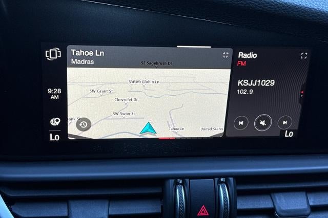 2023 Alfa Romeo Giulia BASE